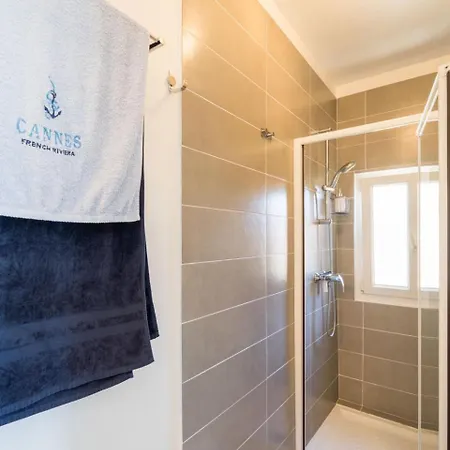 Les Voiles Des Regates, A 5 Minutes Du Centre A Pied, 15 Minutes De La * Канны